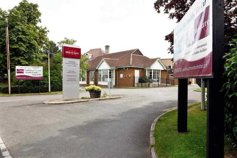 Mercure Swindon East Hotel And Spa Eksteriør billede